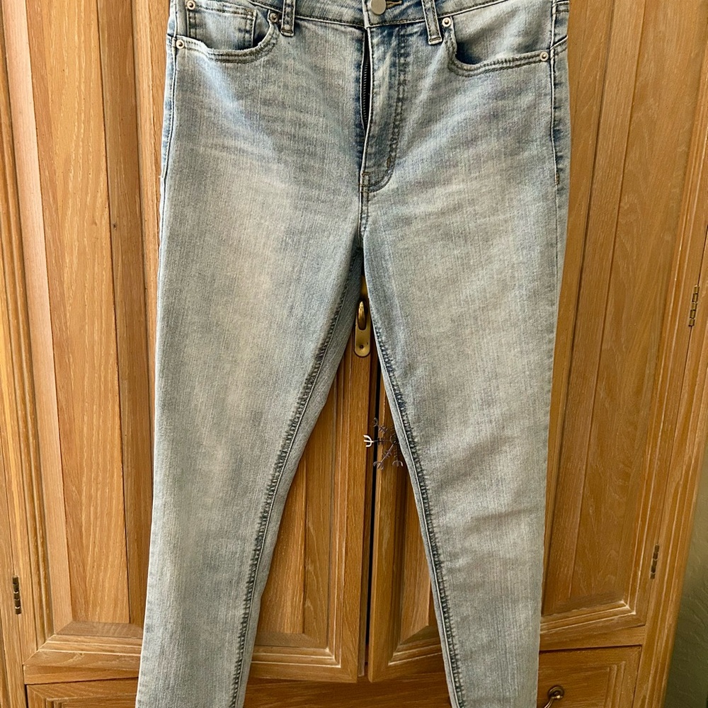Women's Tinseltown Light Blue Jeans, size 5